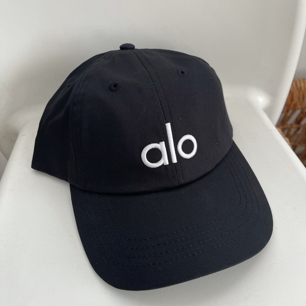 Alo off duty hat